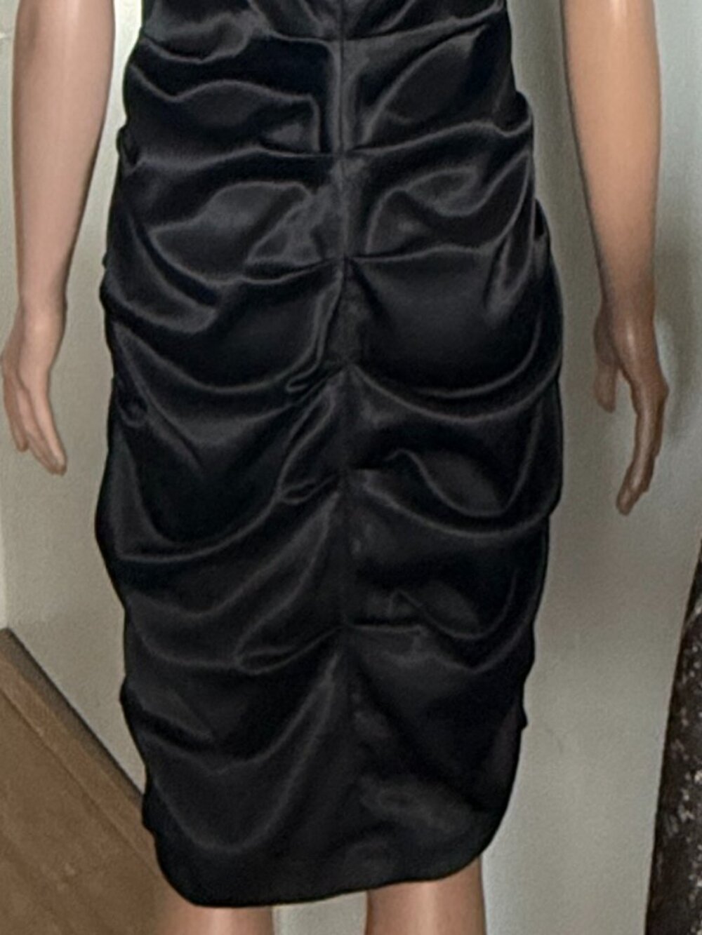 BLONDIE NITES by Linda Bernell | Black Satin Ruched Bodycon Cocktail Dress | 12 - Picture 4 of 5